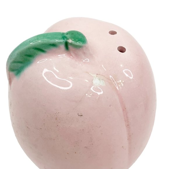 Vintage Peach Salt Pepper Shakers Japan Kitsch Hand Painted S&P Set Pink - Picture 6 of 8